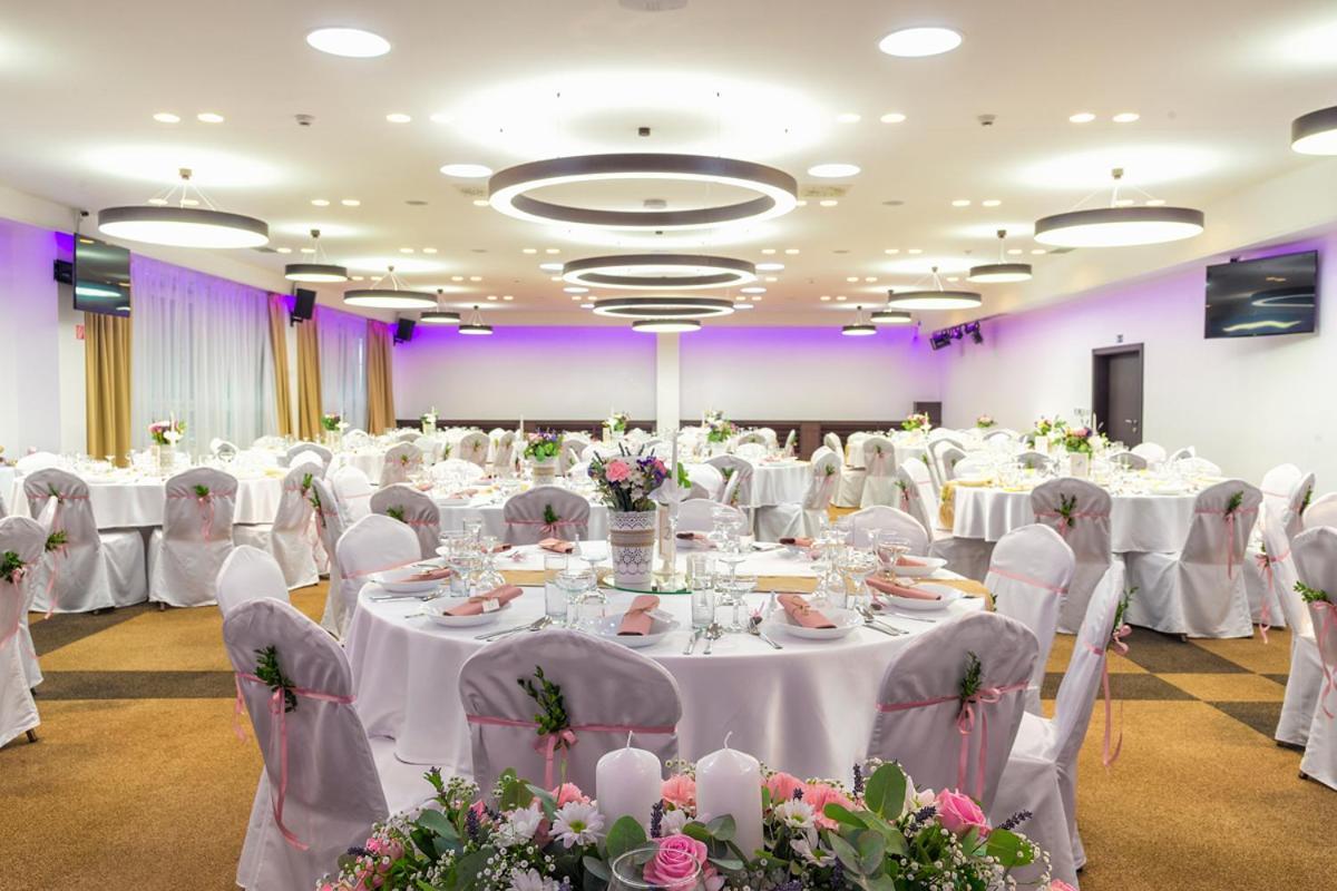 Hotel Lineas Prešov Dış mekan fotoğraf