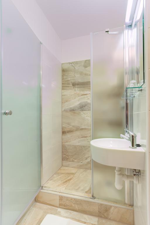 Hotel Lineas Prešov Dış mekan fotoğraf