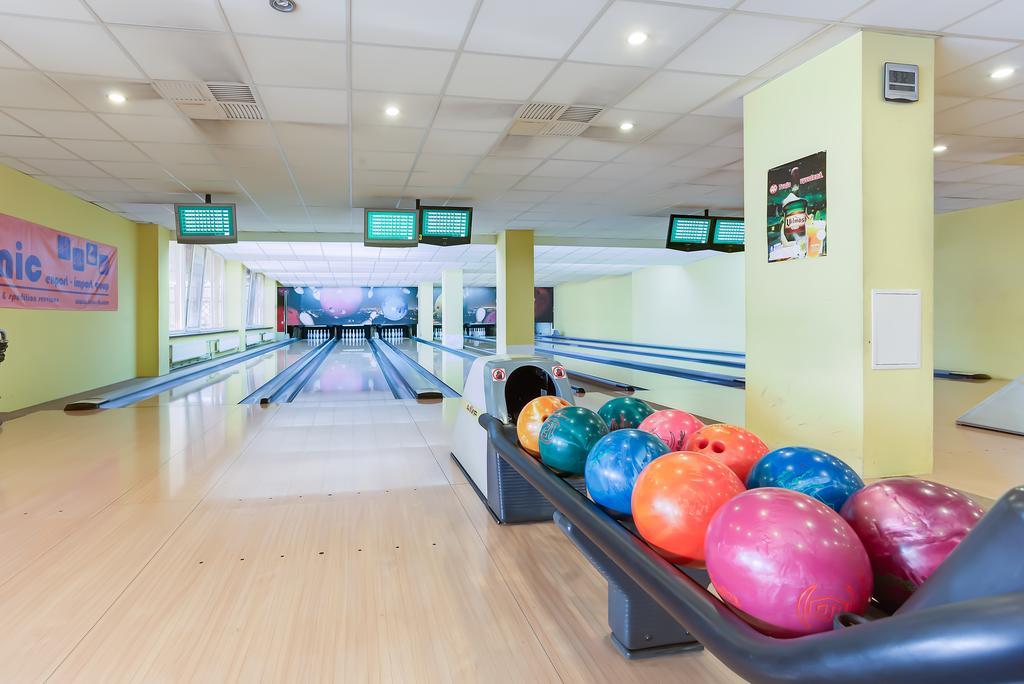 Hotel Lineas Prešov Dış mekan fotoğraf